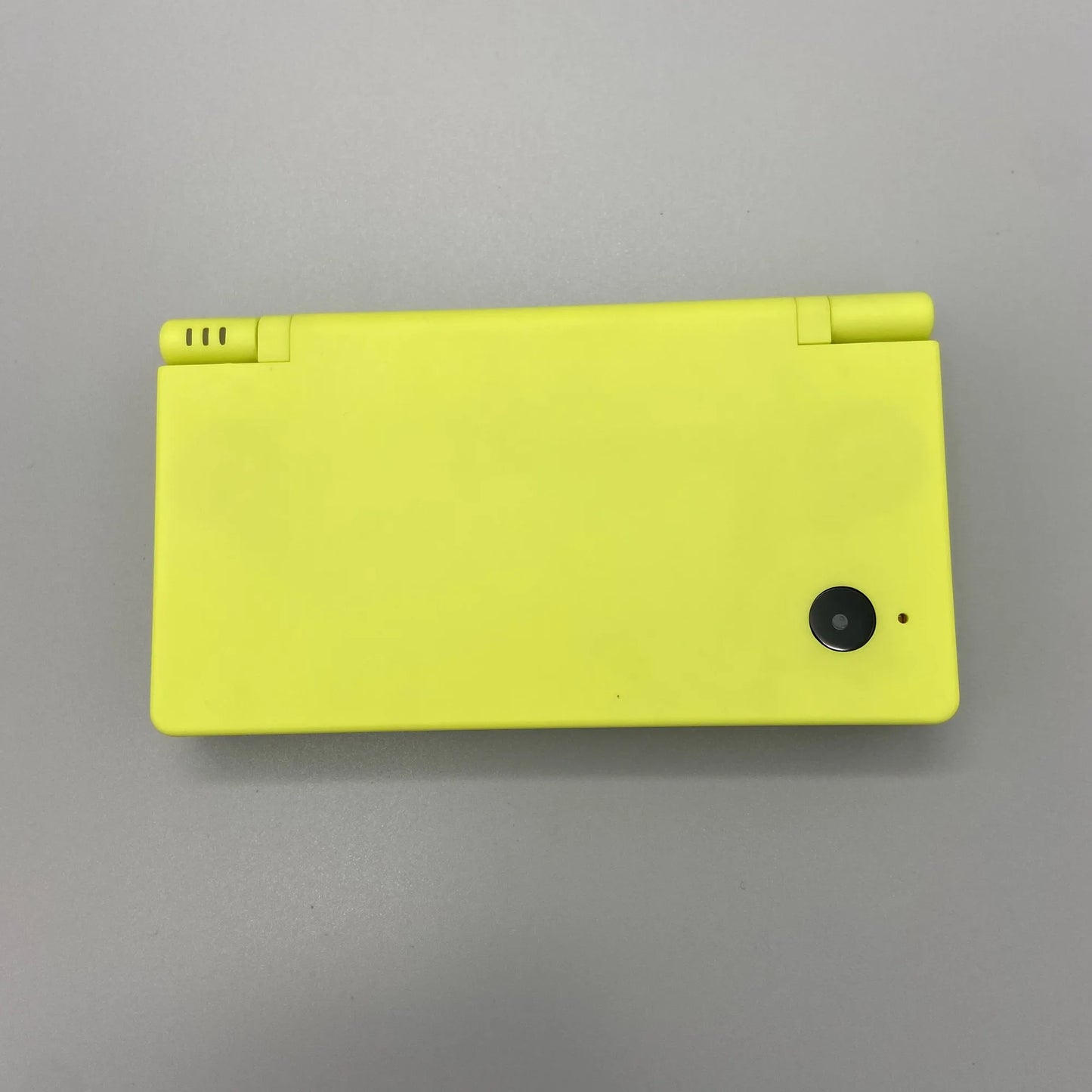 Consola Nintendo DSi Refurbished con Tarjeta Memoria 32GB
