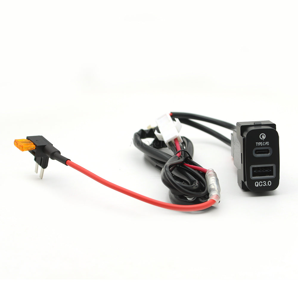 Cargador Auto Rápido USB-C PD + USB-A Socket Interfaz para Mitsubishi Outlander/Lancer/Pajero/ASX/V73/V93/V97 (1pc)
