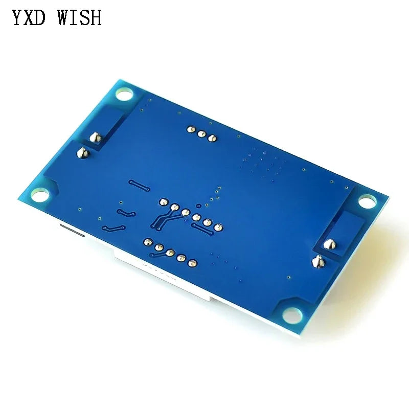 Módulo Convertidor Buck LM2596 DC-DC 4.0-40V a 1.25-37V 2A Ajustable Step-Down con Voltímetro LED