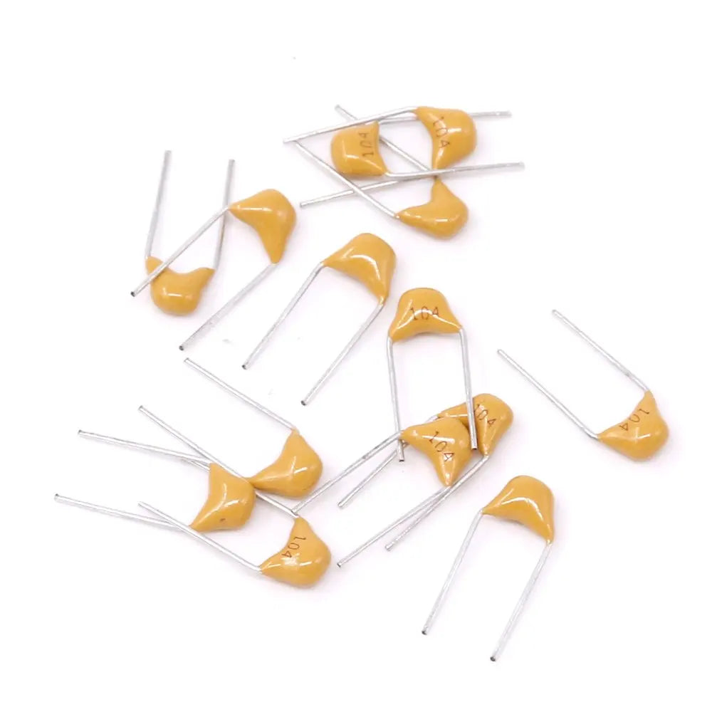 Capacitor Cerámico Multicapa (10pF-1uF, 50V, P=5.08mm) - Pack 100 Unidades (Valores Surtidos)