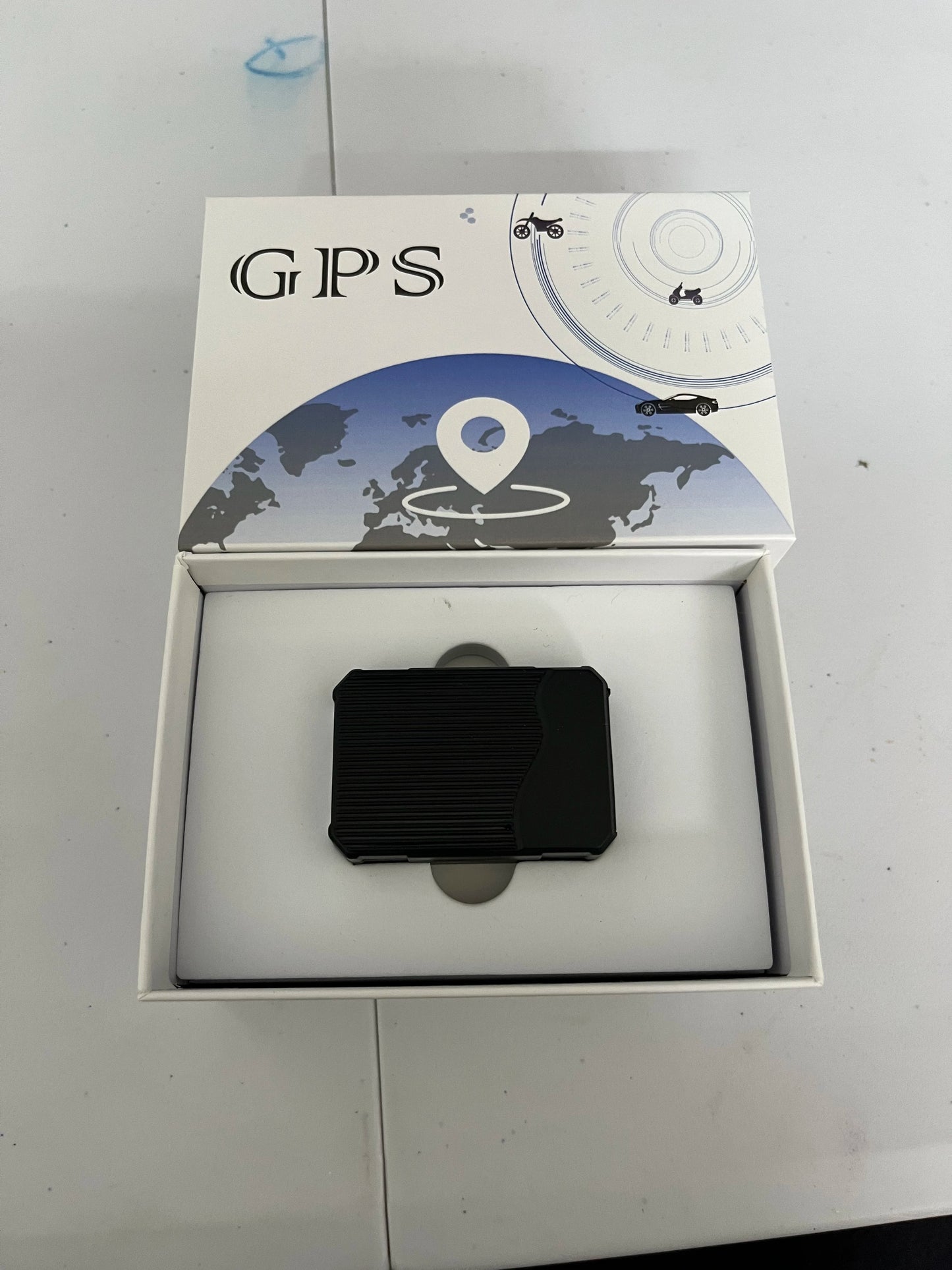 Mini Localizador GPS Tracker 4G para Auto (1500mAh, Imán, IP67, Alerta Manipulación)