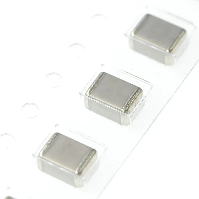 Capacitor Cerámico Chip Alto Voltaje MLCC 1812 (1nF 102J 5%, 1kV/2kV/3kV, COG/NPO) - Pack 10 Unidades