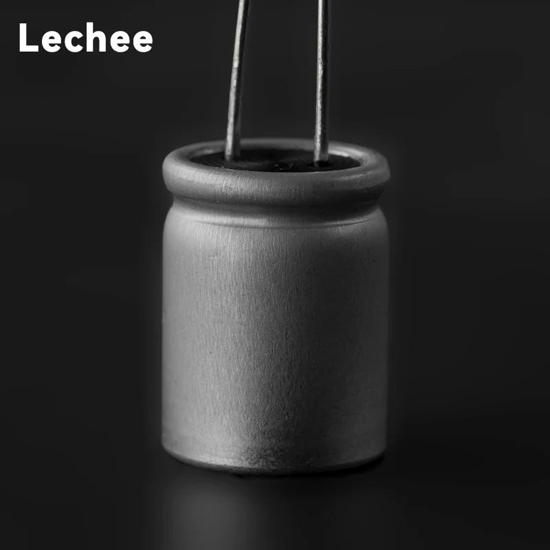 Capacitor Sólido Polímero (4.7uF-2200uF, 6.3V-100V) - Unidad (Especificar Valor)