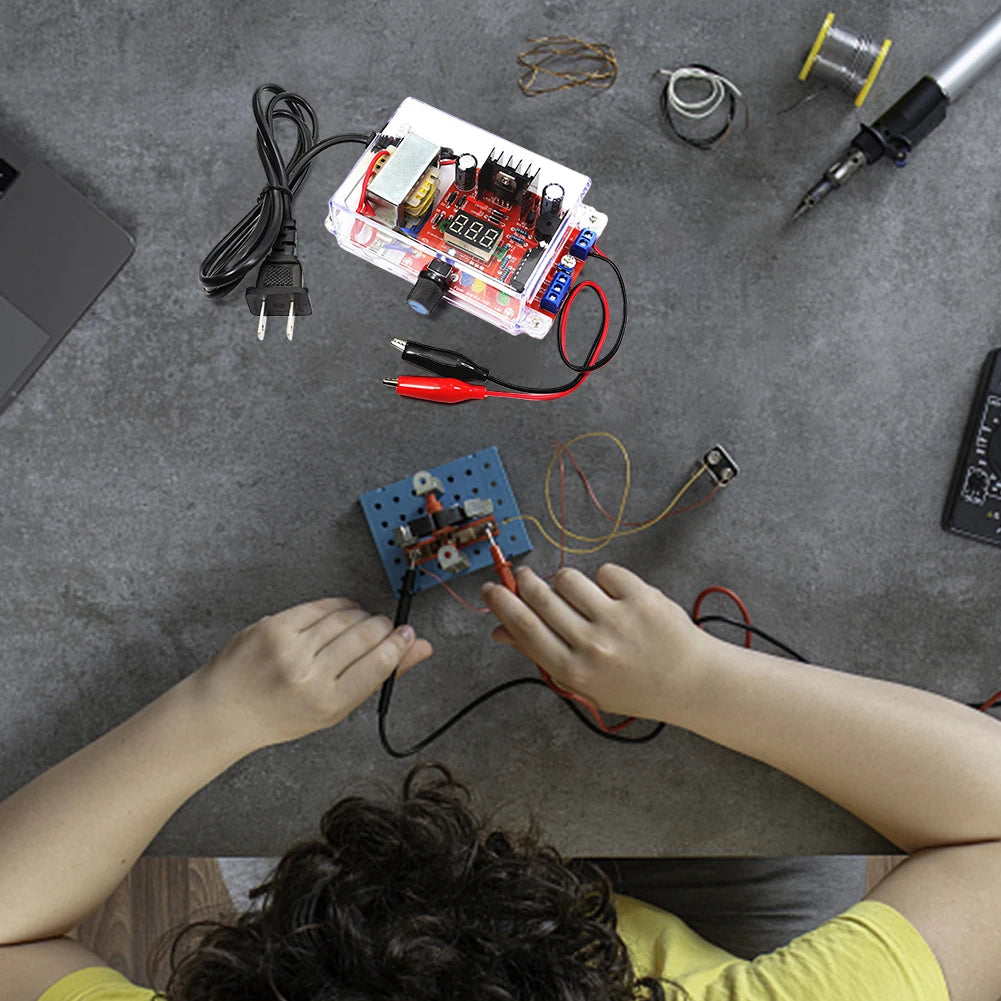 Kit DIY Regulador Voltaje Ajustable LM317 Fuente Alimentación DC