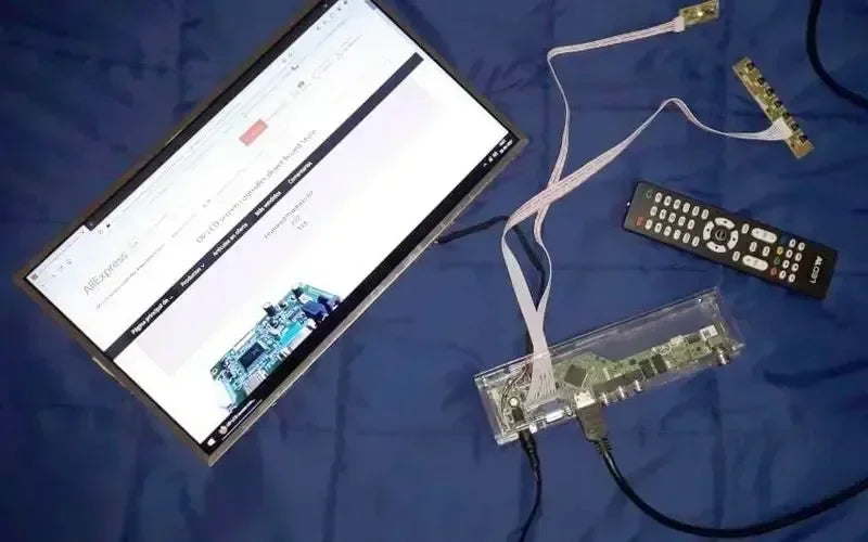 Kit Placa Controladora LVDS para Panel 15.6" B156XW02 V0-V7 (1366x768) 40pin TV Analógica HDMI/VGA/AV/USB DIY