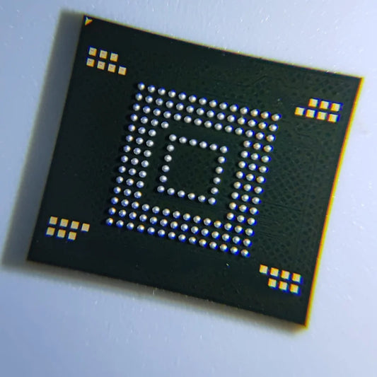 Chip Memoria eMMC 5.1 H26M41204HPR (BGA-153) (Nuevo Original) (Nota: Duplicado lote anterior)