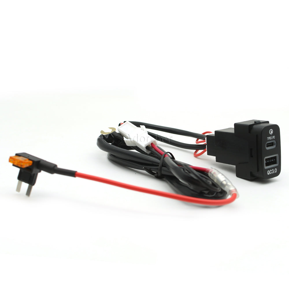 Cargador Auto Rápido USB-C PD + USB-A Socket Interfaz para Mitsubishi Outlander/Lancer/Pajero/ASX/V73/V93/V97 (1pc)