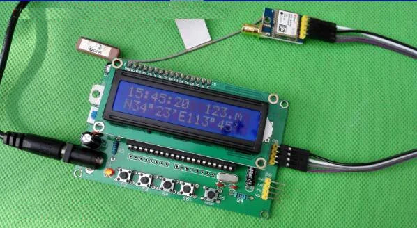 Mini Módulo GPS Doble Cara NEO-6M / NEO-7M / NEO-M8N para Posicionamiento Satelital Placa Desarrollo Arduino MCU/SCM