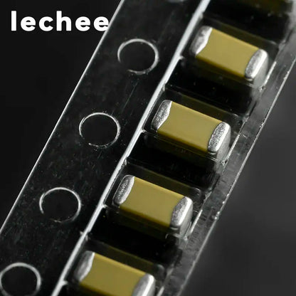 Capacitor Cerámico SMD (1uF-47uF, 6.3V-100V, X5R/X7R, 0201-1206) MLCC - Pack 50 Unidades (Valores Surtidos)