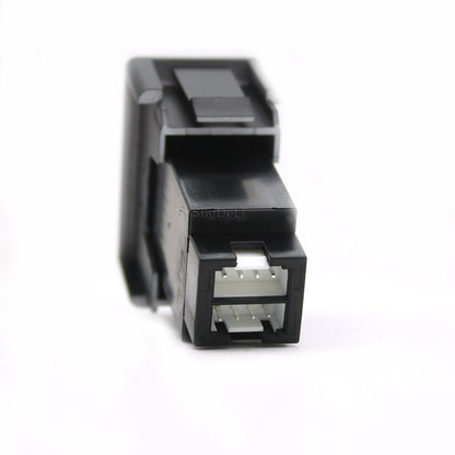 Cargador Auto Rápido USB-C PD + USB-A Socket Interfaz para Suzuki SX4/Swift/Vitara/Alto/Ciaz/Splash