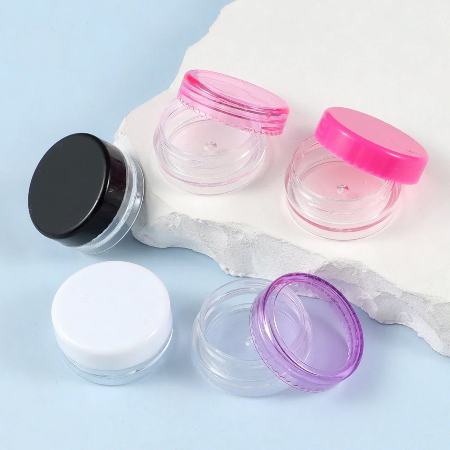 Mini Caja Plástico Redonda Translúcida para Almacenamiento Embalaje Joyería (3x1.5cm, A Prueba Polvo, Durable) (Lote 10 Unidades)