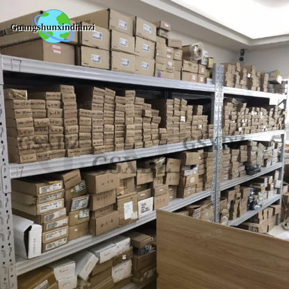 MOSFET Canal-N Alta Potencia TO-220 - Varios Tipos (IRFZ24N a IRF3205) - Lote 10 Piezas