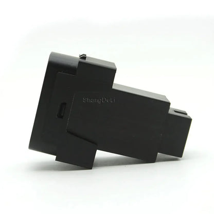 Cargador Auto Rápido USB-C PD + USB-A Socket Interfaz para Mitsubishi Outlander/Lancer/Pajero/ASX/V73/V93/V97