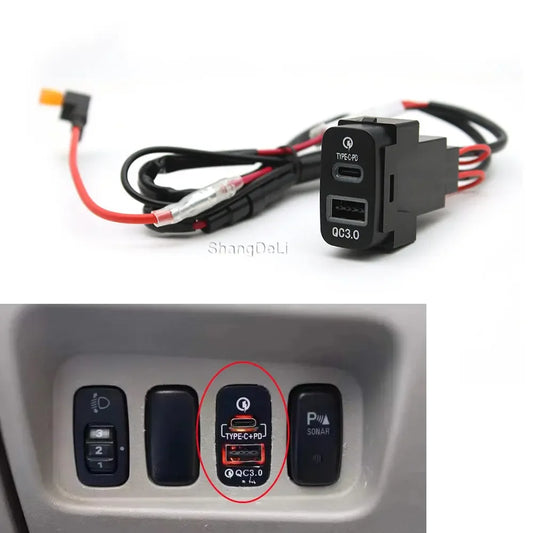 Cargador Auto Rápido USB-C PD + USB-A Socket Interfaz para Mitsubishi Outlander/Lancer/Pajero/ASX/V73/V93/V97