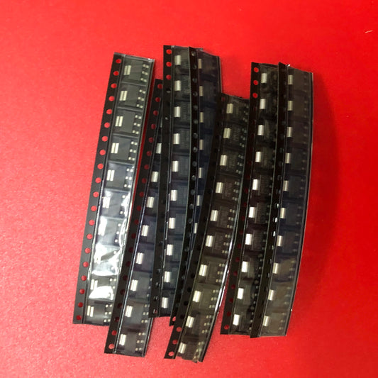 Kit Reguladores Voltaje AMS1117 (7 Valores: 1.2V-5V, ADJ) SOT-223 - Lote 70 Pcs (10 Pcs/Valor)