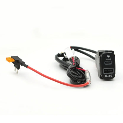 Cargador Auto Rápido USB-C PD + USB-A Socket Interfaz para Mitsubishi Outlander/Lancer/Pajero/ASX/V73/V93/V97 (1pc)