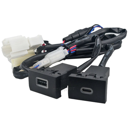 Cargador Auto Rápido QC3.0 + USB-C PD Socket Interfaz con Botón para VW Polo (2011-2013)