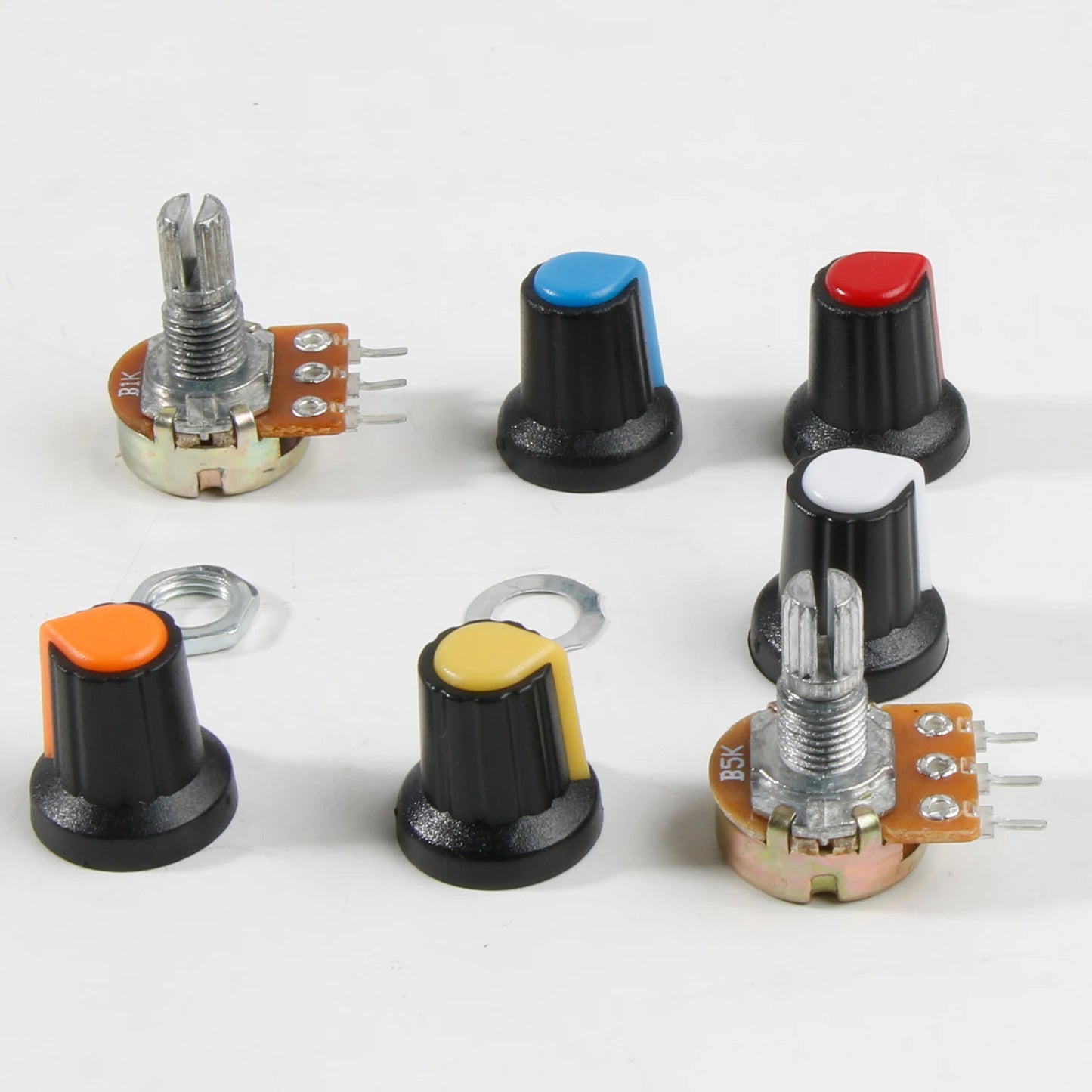Kit Surtido Potenciómetros Variables WH148 (1K/10K/50K/500K/1M Ohm) con Tuercas y Arandelas (30 Sets)